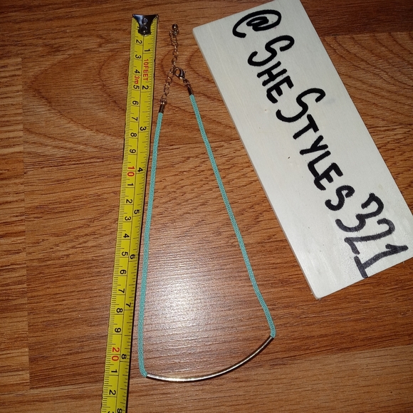 Choker Style Necklace Bundle - Picture 2 of 8